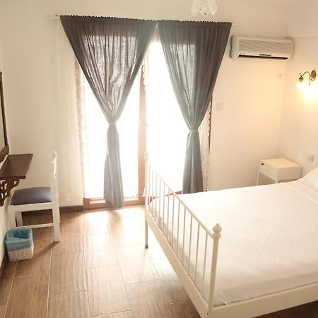 Parva Port Apartment Alacatı Bagian luar foto