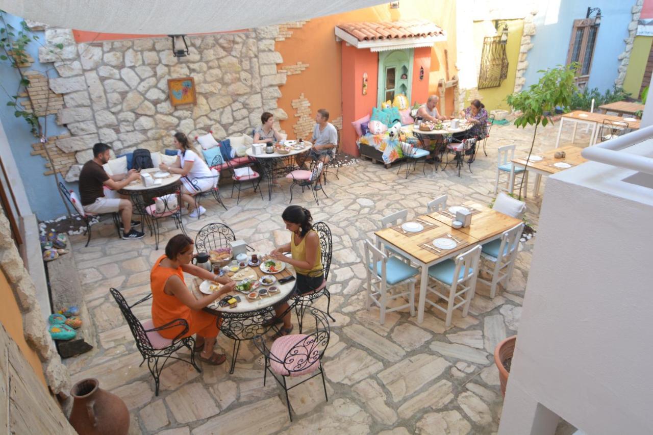 Parva Port Apartment Alacatı Bagian luar foto