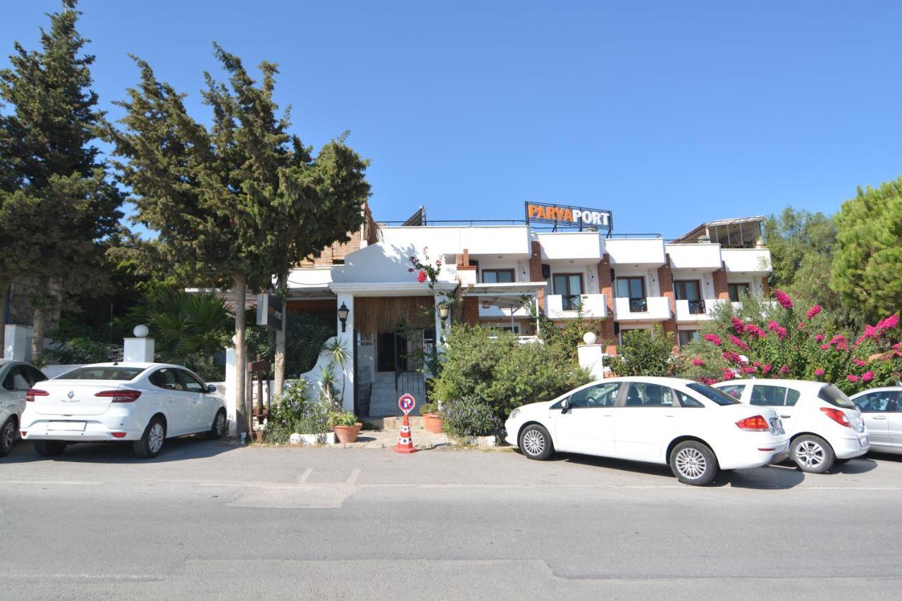 Parva Port Apartment Alacatı Bagian luar foto