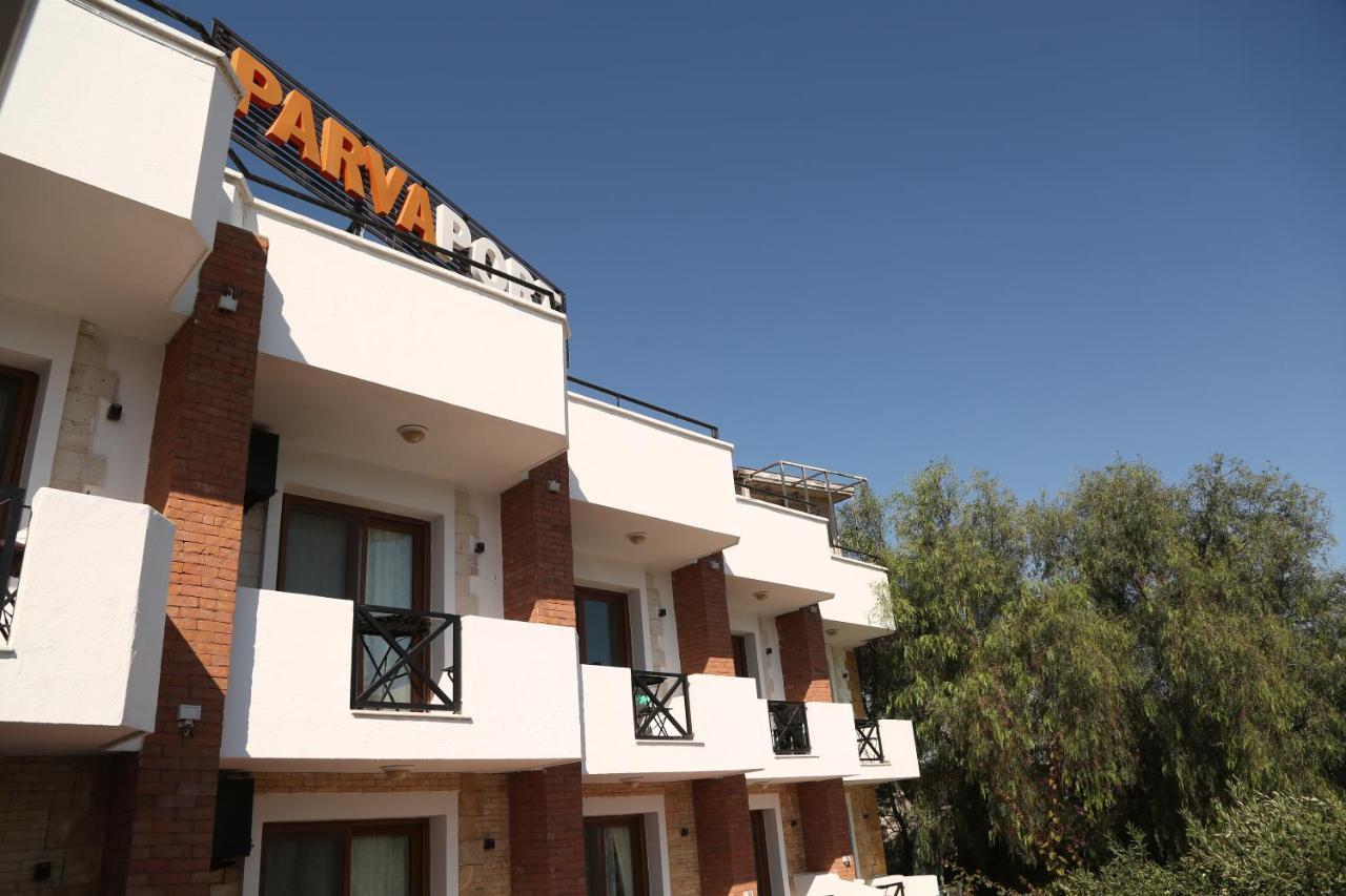 Parva Port Apartment Alacatı Bagian luar foto