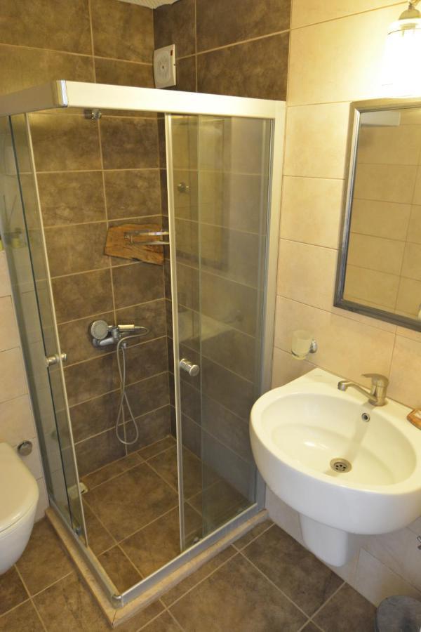 Parva Port Apartment Alacatı Bagian luar foto