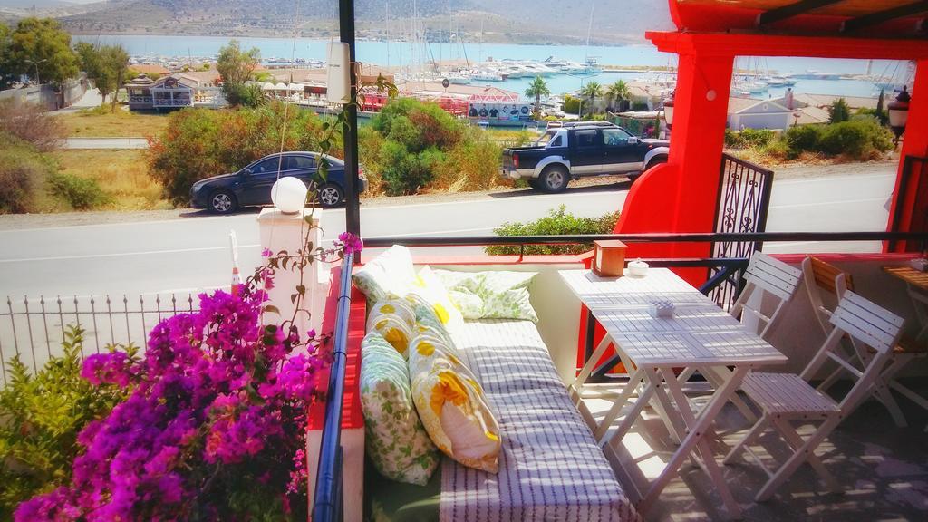 Parva Port Apartment Alacatı Bagian luar foto