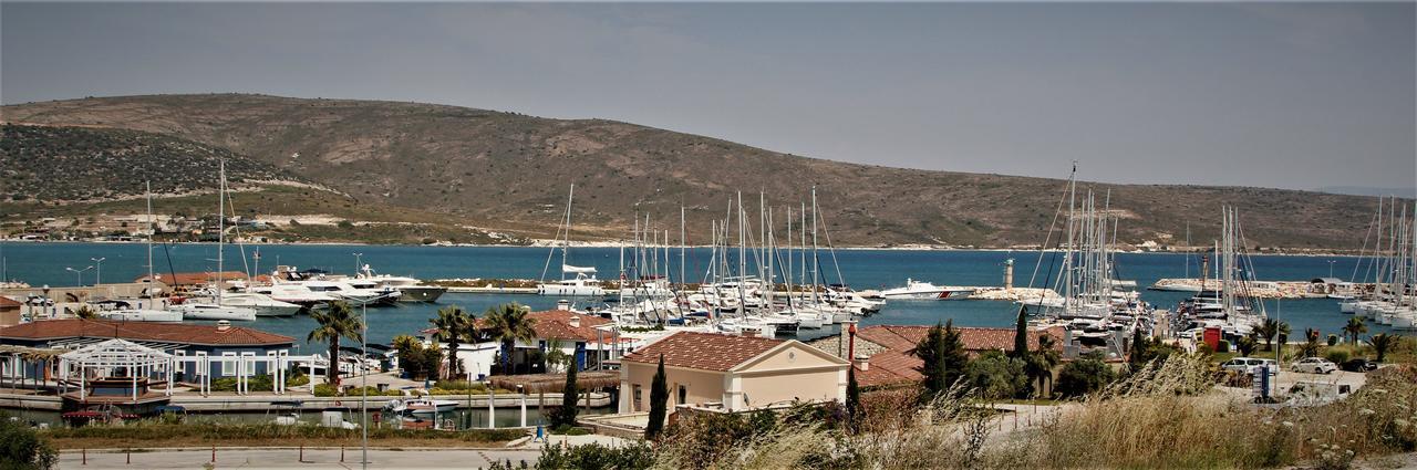 Parva Port Apartment Alacatı Bagian luar foto