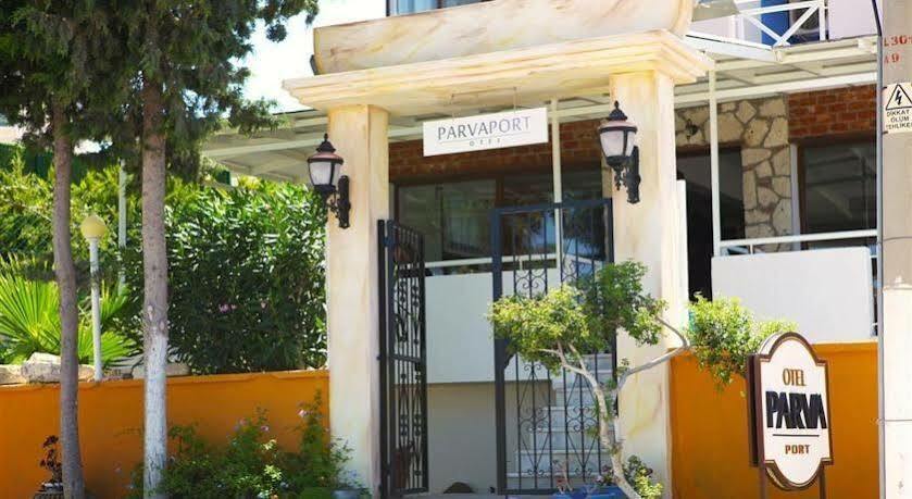 Parva Port Apartment Alacatı Bagian luar foto